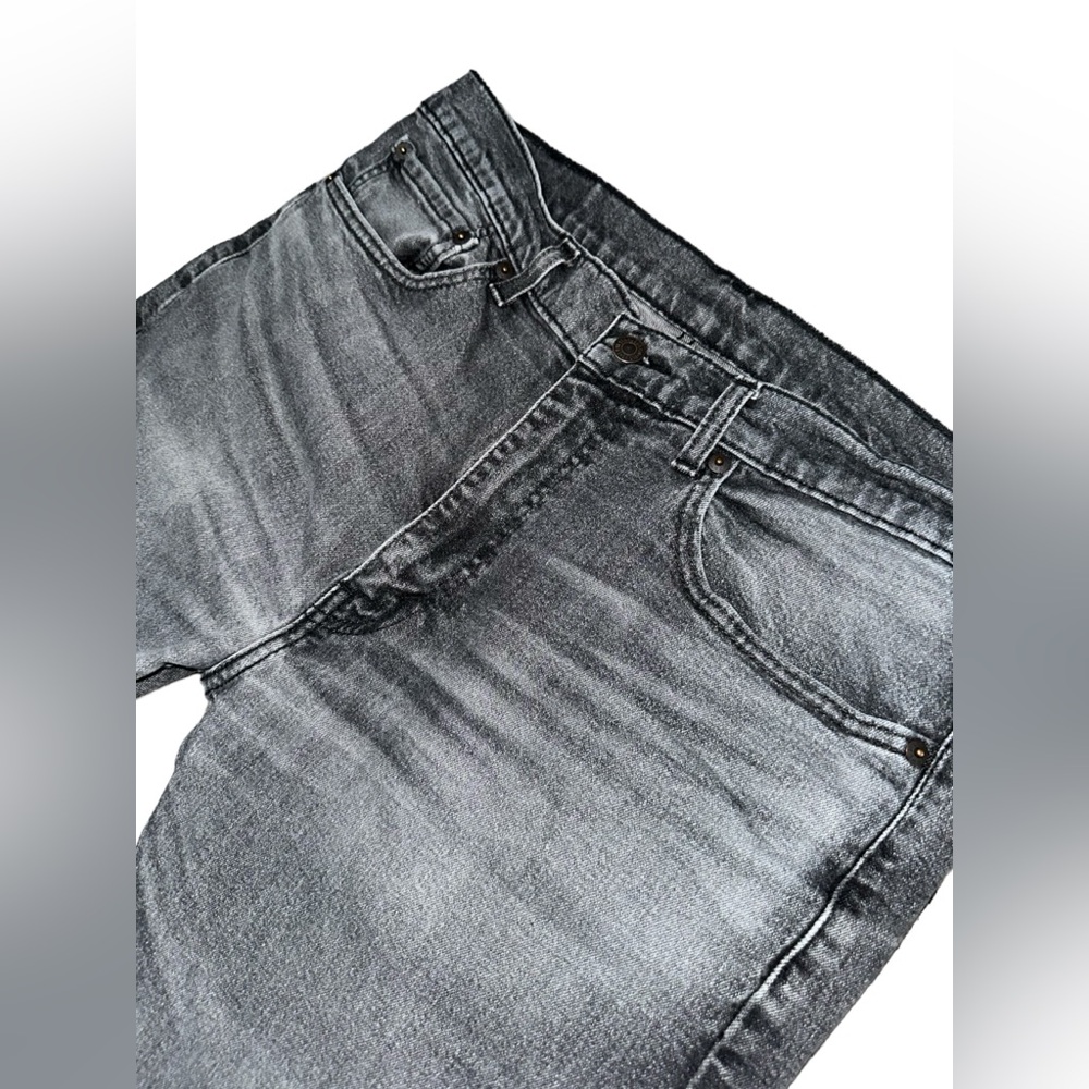Levi’s 505 36x30 - Picture 8 of 11